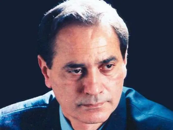 الأوبرا تكرّم أسطورة الباليه عبدالمنعم كامل بحفلين في المسرح الكبير الأوبرا تكرّم أسطورة الباليه عبدالمنعم كامل بحفلين في المسرح الكبير