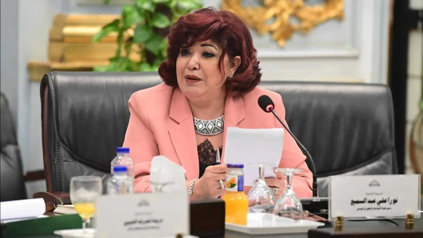 لجنة السياحة في النواب توصي بتعليق رسوم التحصيل من المنشآت الفندقية والسياحية في محافظة الأقصر لجنة السياحة في النواب توصي بتعليق رسوم التحصيل من المنشآت الفندقية والسياحية في محافظة الأقصر