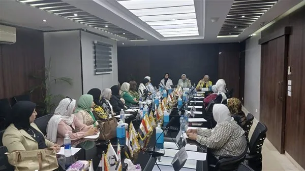 اتحاد النساء بالتعاون مع الأحزاب يُعلن عن دعم مجموعة من المرشحات في انتخابات مجلسي النواب والشيوخ. اتحاد النساء بالتعاون مع الأحزاب يُعلن عن دعم مجموعة من المرشحات في انتخابات مجلسي النواب والشيوخ.