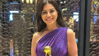 مهرجان International Fashion Awards يكرّم منة فضالي وجوري بكر ولقاء سويدان في نسخته الثالثة عشر مهرجان International Fashion Awards يكرّم منة فضالي وجوري بكر ولقاء سويدان في نسخته الثالثة عشر