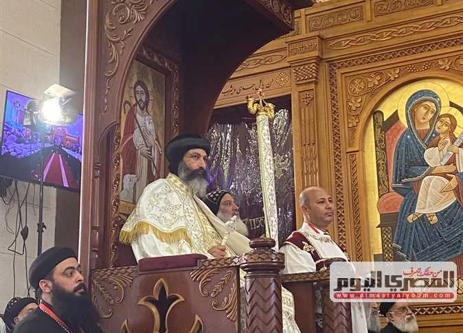 «بمشاركة المحافظ والأساقفة».. تنصيب الأنبا مينا كأول أسقف لإيبارشية برج العرب والعامرية (صور) «بمشاركة المحافظ والأساقفة».. تنصيب الأنبا مينا كأول أسقف لإيبارشية برج العرب والعامرية (صور)