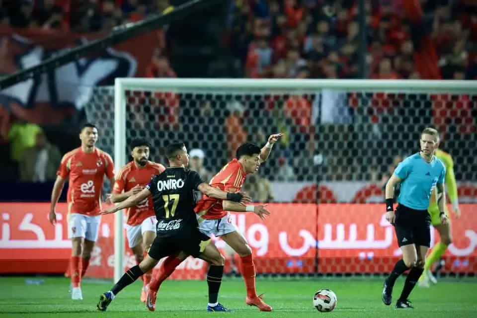 عاجل.. الأهلي يوجه ضربة جديدة للزمالك بعد عودته من كأس العالم للأندية! عاجل.. الأهلي يوجه ضربة جديدة للزمالك بعد عودته من كأس العالم للأندية!