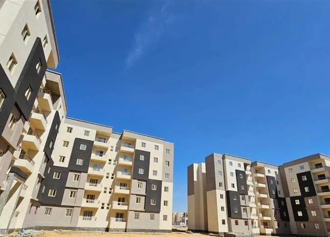 لتفادي تأخير استلام الوحدة: موعد دفع أول أقساط برنامج «سكن لكل المصريين 5» ومصير المستبعدين. لتفادي تأخير استلام الوحدة: موعد دفع أول أقساط برنامج «سكن لكل المصريين 5» ومصير المستبعدين.