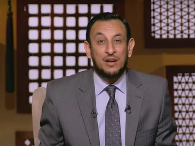 رمضان عبد المعز: الإسلام يولي اهتمامًا لمصالح الأفراد وثقة الناس بالله عبادة. رمضان عبد المعز: الإسلام يولي اهتمامًا لمصالح الأفراد وثقة الناس بالله عبادة.