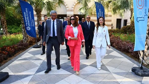 وزيرة التنمية المحلية تُشارك في مؤتمر “هي تستطيع” بالجامعة الأمريكية في القاهرة وزيرة التنمية المحلية تُشارك في مؤتمر “هي تستطيع” بالجامعة الأمريكية في القاهرة