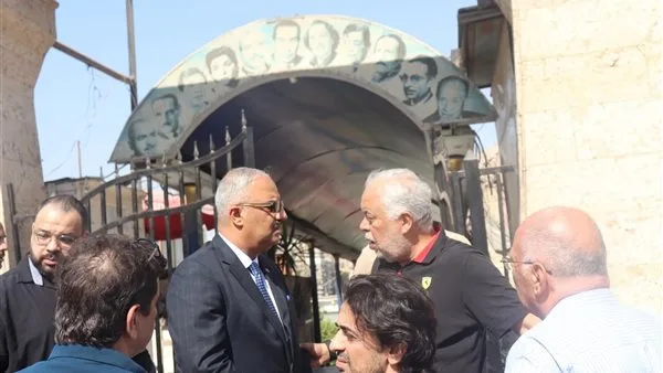 الصبروط يزور نادي نقابة المهن التمثيلية مع النقيب أشرف زكي الصبروط يزور نادي نقابة المهن التمثيلية مع النقيب أشرف زكي