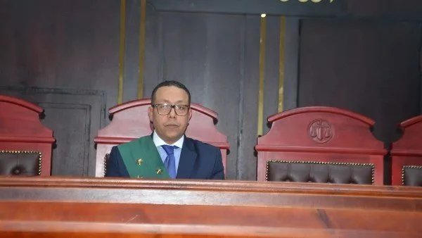 السجن 25 عاماً لموظف بريد الأقصر بتهمة الاختلاس السجن 25 عاماً لموظف بريد الأقصر بتهمة الاختلاس