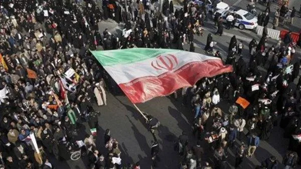 إيران تحت الضغط إيران تحت الضغط