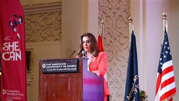 د. منال عوض: المرأة المصرية تستمتع بفترة مزدهرة في زمن الرئيس السيسي د. منال عوض: المرأة المصرية تستمتع بفترة مزدهرة في زمن الرئيس السيسي
