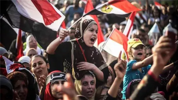 ملوك السقوط.. كيف ساهمت “ثورة يونيو” في تحصين وعي المصريين ضد الإخوان؟ ملوك السقوط.. كيف ساهمت “ثورة يونيو” في تحصين وعي المصريين ضد الإخوان؟