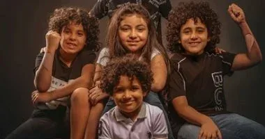 جلد فريد لكنه جذاب: كيف يمكنني تجهيز طفلي المصاب بالبهاق لمواجهة المجتمع؟ جلد فريد لكنه جذاب: كيف يمكنني تجهيز طفلي المصاب بالبهاق لمواجهة المجتمع؟