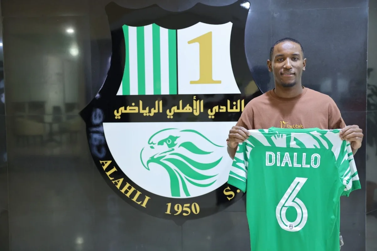 الأهلي يضم اللاعب إبراهيم ديالو بعقد يمتد لعام واحد الأهلي يضم اللاعب إبراهيم ديالو بعقد يمتد لعام واحد