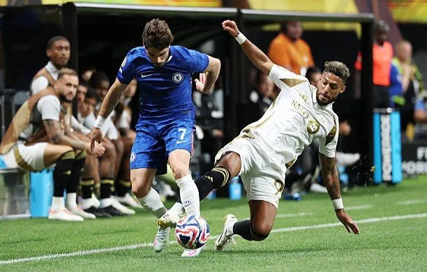 تشيلسي يبدأ مشواره في كأس العالم للأندية بفوز ثنائي على لوس أنجلوس (فيديو) تشيلسي يبدأ مشواره في كأس العالم للأندية بفوز ثنائي على لوس أنجلوس (فيديو)