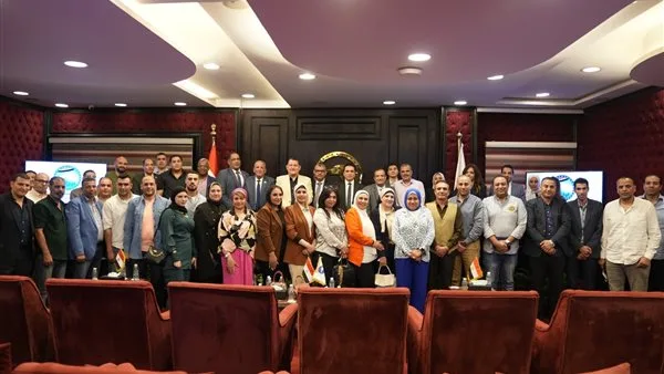 الأمانة العامة للعمال في «مستقبل وطن» تقيم برنامج تدريب حول إدارة الحملات الانتخابية. الأمانة العامة للعمال في «مستقبل وطن» تقيم برنامج تدريب حول إدارة الحملات الانتخابية.