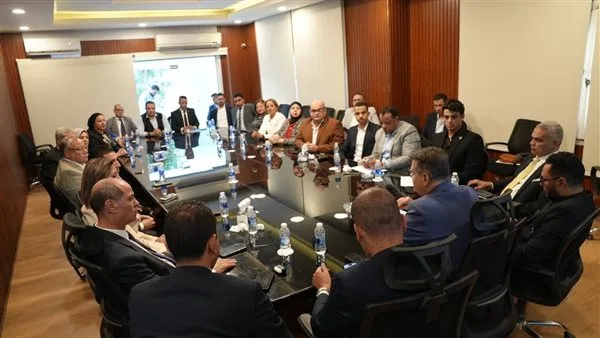 لجنة حقوق الإنسان المركزية في “مستقبل وطن” تعقد اجتماعًا تنظيميًا مع أمنائها في المحافظات لجنة حقوق الإنسان المركزية في “مستقبل وطن” تعقد اجتماعًا تنظيميًا مع أمنائها في المحافظات