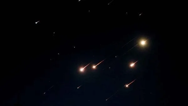 عاجل.. قناة 12 الإسرائيلية: إيران أطلقت 10 صواريخ حتى الآن ونحن نعمل على صدها عاجل.. قناة 12 الإسرائيلية: إيران أطلقت 10 صواريخ حتى الآن ونحن نعمل على صدها