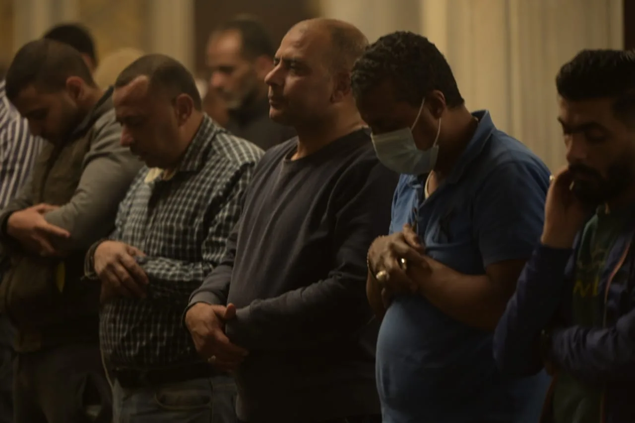 ففيما يتعلق بصلاة الإمام بمختلف القراءات الغير معتادة، أصدرت دار الإفتاء جواباً. ففيما يتعلق بصلاة الإمام بمختلف القراءات الغير معتادة، أصدرت دار الإفتاء جواباً.