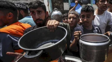 مقتل 20 فلسطينيًا بالقرب من مراكز توزيع الإغاثة في غزة