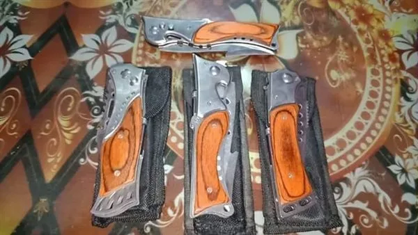 احتجاز المتهم بقتل زوجته داخل السيارة في التجمع احتجاز المتهم بقتل زوجته داخل السيارة في التجمع