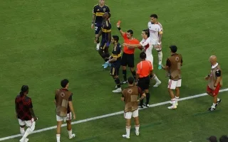 3 طرد و4 أهداف في مباراة قمة بين بوكا جونيورز وبنفيكا 3 طرد و4 أهداف في مباراة قمة بين بوكا جونيورز وبنفيكا