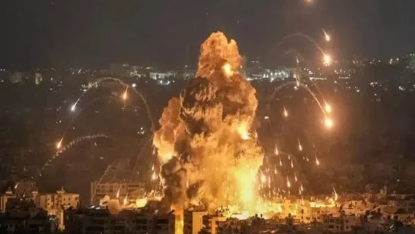 جيش الاحتلال: الطيران الحربي نفذ ضربات على أهداف عسكرية في إيران الليلة الماضية. جيش الاحتلال: الطيران الحربي نفذ ضربات على أهداف عسكرية في إيران الليلة الماضية.