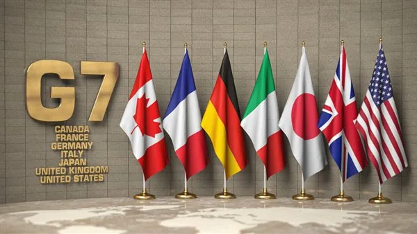 لوموند: ترامب يواجه الآخرين في قمة مجموعة السبع وسط فوضى عالمية لوموند: ترامب يواجه الآخرين في قمة مجموعة السبع وسط فوضى عالمية