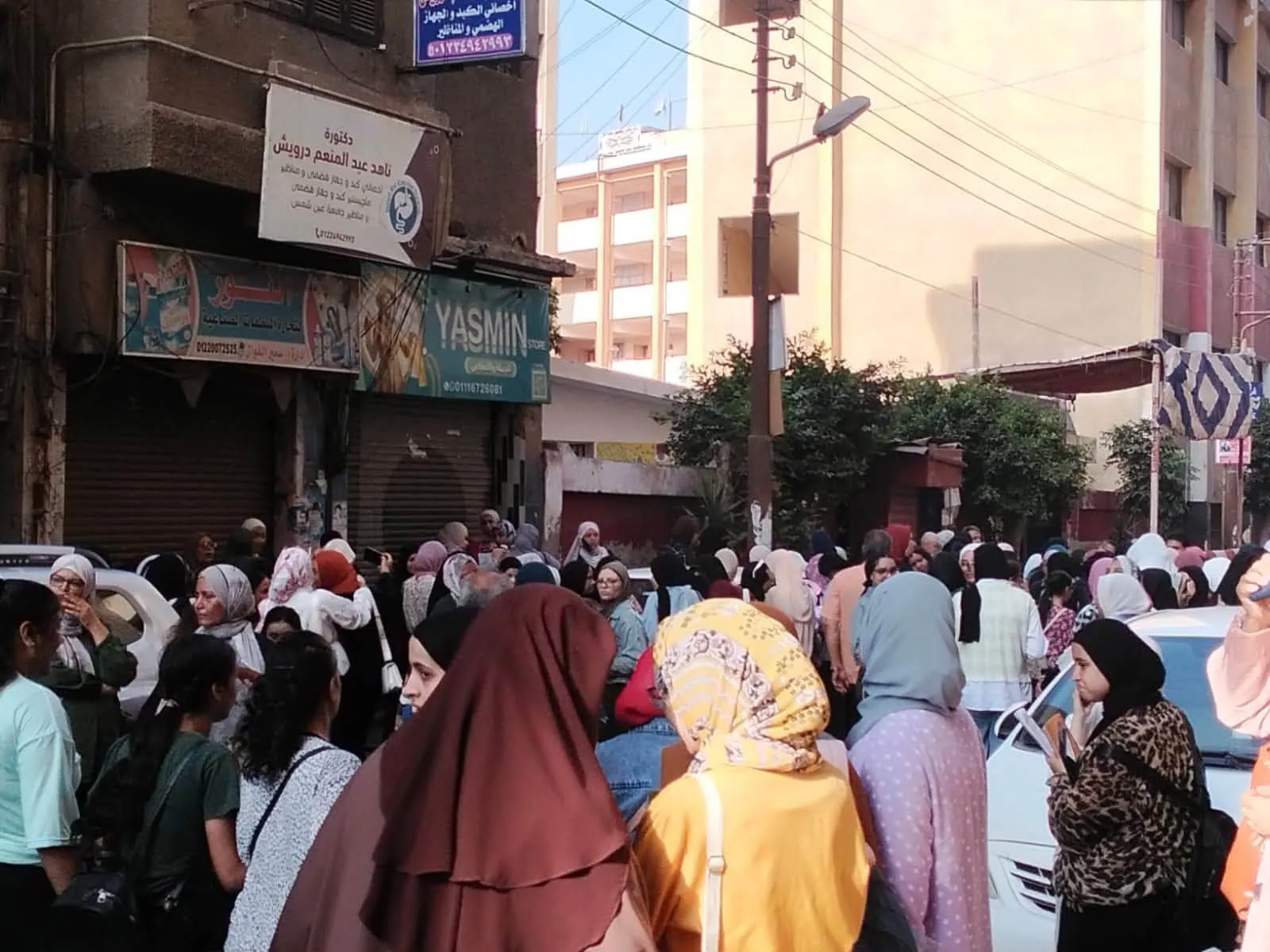 في ظل تدابير صارمة، 62 ألف طالب في الشرقية يجرون اختبار اللغة الأجنبية الثانية في ظل تدابير صارمة، 62 ألف طالب في الشرقية يجرون اختبار اللغة الأجنبية الثانية