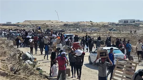مأساة مروعة في خانيونس تهاجم النازحين أثناء ترقبهم المساعدات