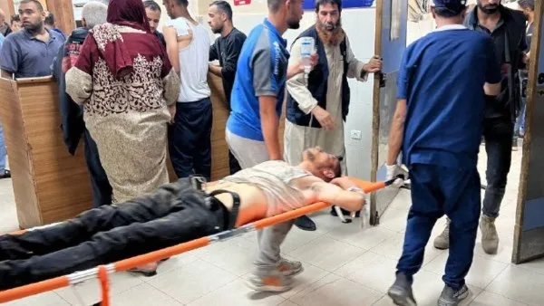 60 قتيلاً و200 جريح جراء قصف استهدف مركز توزيع المساعدات في غزة
