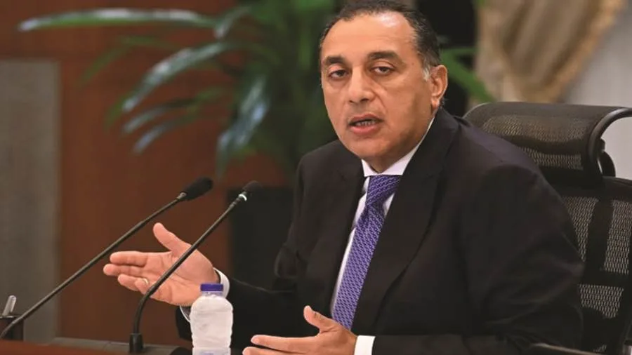 مدبولي يتابع جهود الوزارات المختصة لتحديث نظام الري لجني قصب السكر