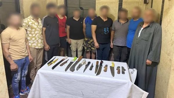 بلاغات بالعنف وحيازة أسلحة.. حبس 11 متهماً في شجار حول جمع النفايات بمنشأة ناصر