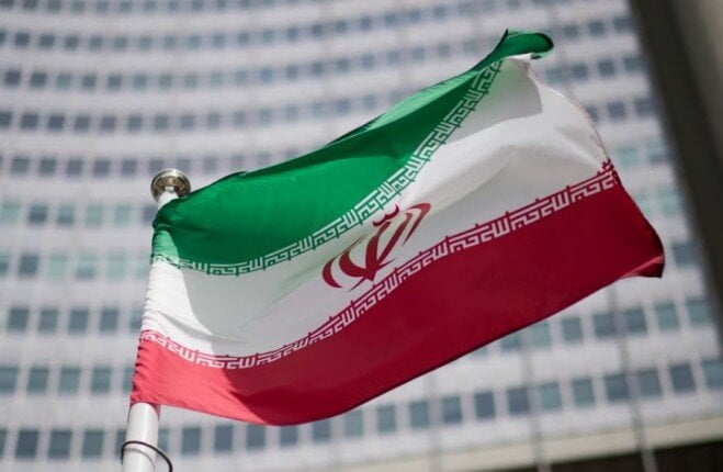 إيران تُمدد وقف جميع الرحلات الجوية حتى صباح الأربعاء المقبل