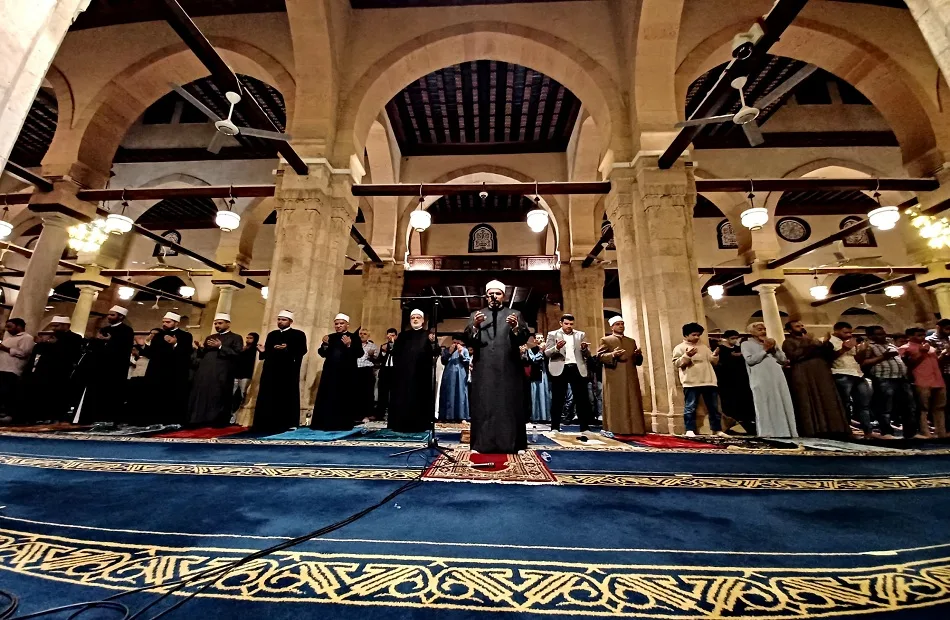 خطيب الأزهر: المقتصون بالثأر يظل المؤمن في سعة من دينه ما لم يلوث يده بدم حرام خطيب الأزهر: المقتصون بالثأر يظل المؤمن في سعة من دينه ما لم يلوث يده بدم حرام