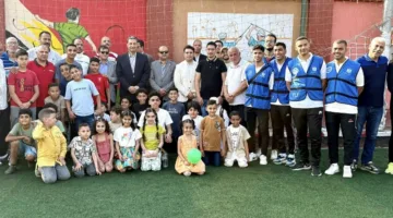 محافظ دمياط يحتفل بعيد الفطر مع شباب شط الملح