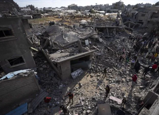 حكومة غزة: إسرائيل حولت مراكز الإغاثة إلى مصائد لل fatalities حكومة غزة: إسرائيل حولت مراكز الإغاثة إلى مصائد لل fatalities