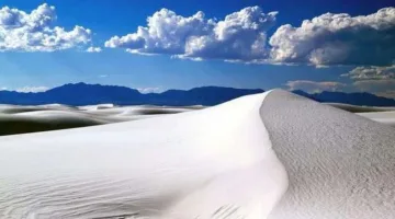 الجمارك تصدر توجيهات لجميع نقاطها بخصوص منع تصدير الرمال البيضاء الخام.