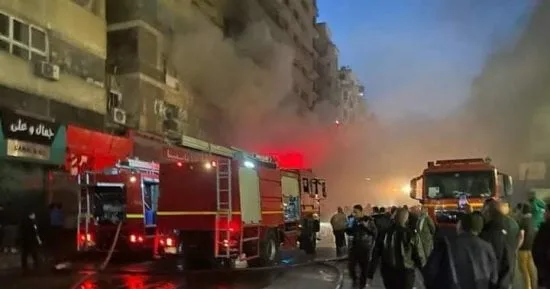 ماس كهربائي يتسبب في حريق بشقة سكنية في منطقة أوسيم ماس كهربائي يتسبب في حريق بشقة سكنية في منطقة أوسيم