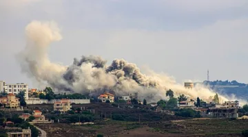 الجيش الإسرائيلي يواصل انتهاك سيادة سوريا من خلال غارات دمرت أسلحة.