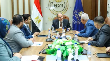 رئيس هيئة الدواء المصرية يُعقد اجتماعاً مع وفد شركة جمجوم فارما.