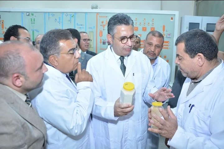 وزير التموين يقوم بزيارة ميدانية لمجموعة من المنشآت والمشروعات التموينية في محافظة الدقهلية وزير التموين يقوم بزيارة ميدانية لمجموعة من المنشآت والمشروعات التموينية في محافظة الدقهلية