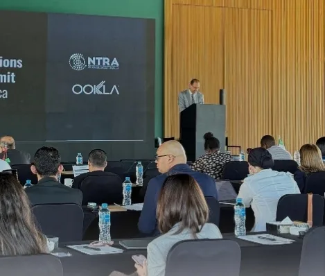 أوكلا تستضيف مؤتمر إدارة الاتصالات في منطقة الشرق الأوسط وأفريقيا أوكلا تستضيف مؤتمر إدارة الاتصالات في منطقة الشرق الأوسط وأفريقيا