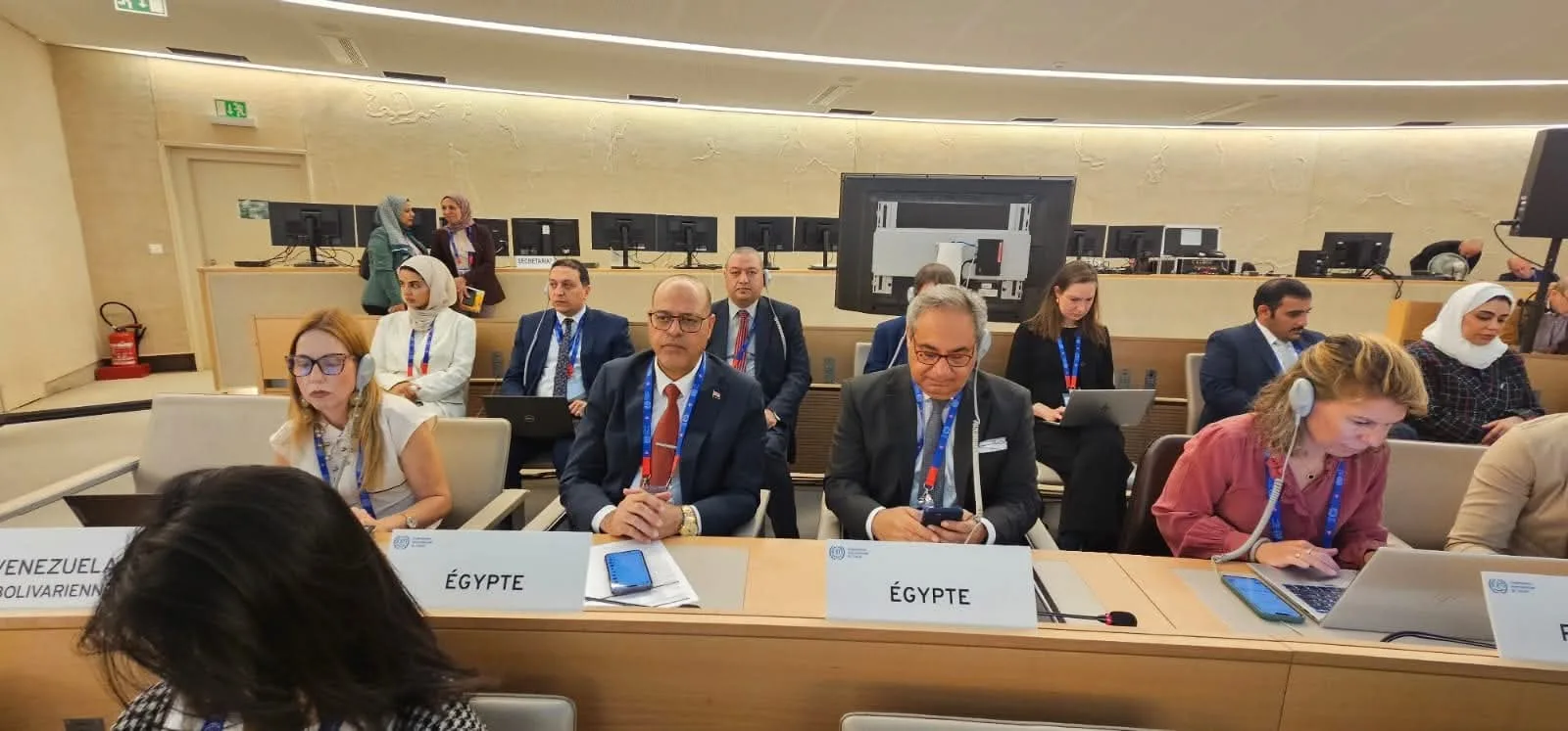 منظمة العمل الدولية تقبل فلسطين كعضو مراقب منظمة العمل الدولية تقبل فلسطين كعضو مراقب