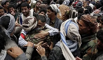 الحوثيون: جاهزون لإبرام صفقة تبادل تشمل كافة الأسرى