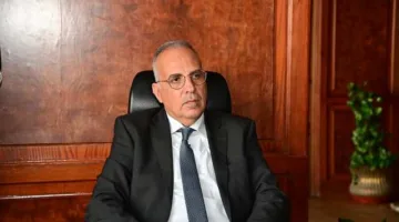 وزير الري يراقب وضع نظام الصرف الزراعي أثناء عطلة عيد الأضحى المبارك.