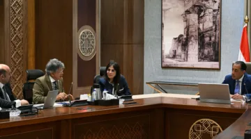 رئيس الحكومة: نؤكد التزامنا بدراسة توصيات برنامج “المواجهة” لتسريع الإصلاحات الاقتصادية وزيادة الاستثمارات.