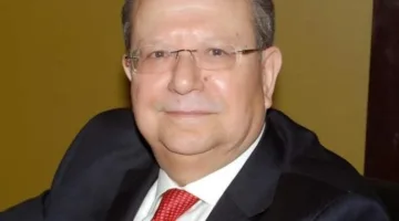 خبير مصرفي: “رأس الحكمة” و”رأس شقير” استراتيجيتان مختلفتان لتحقيق هدف مشترك.. دعم التنمية وتقليل عبء الدين.
