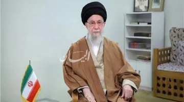 «خامنئي» يعيّن سياري قائدًا للأركان ووحيدي قائدًا للحرس الثوري.