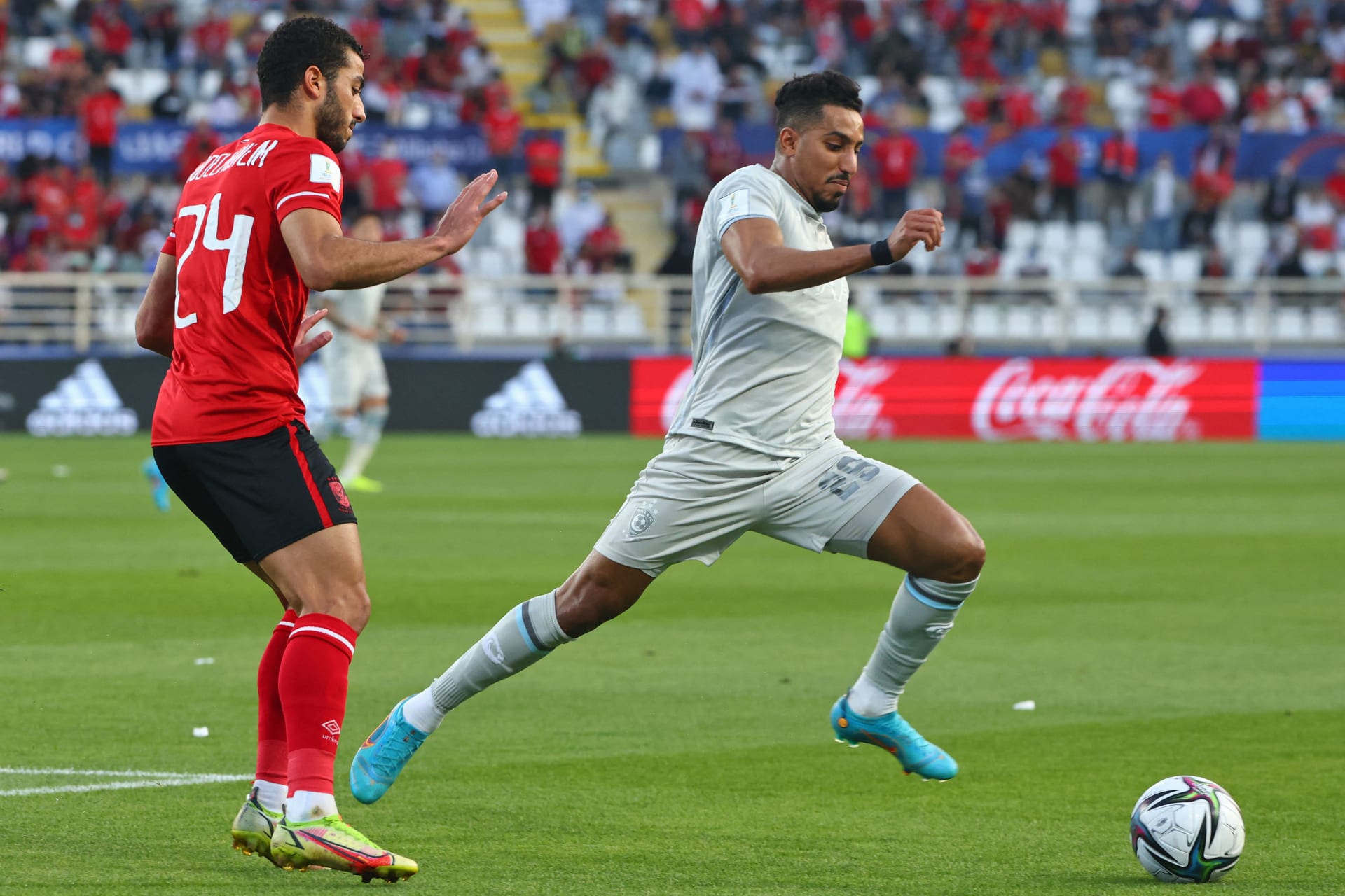 الهلال والأهلي