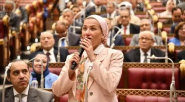 وزيرة البيئة تستعرض accomplishments التشريعات البيئية واستراتيجيات التكيف مع المناخ