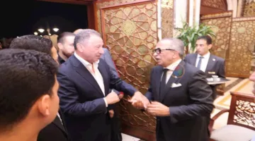 22 صورة توثق حضور نجوم كرة القدم في عزاء والدة عمرو الجنايني